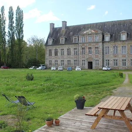 La Maison Du Chateau De Vassy, Pres Du Mont Saint Michel Ferienhaus *
